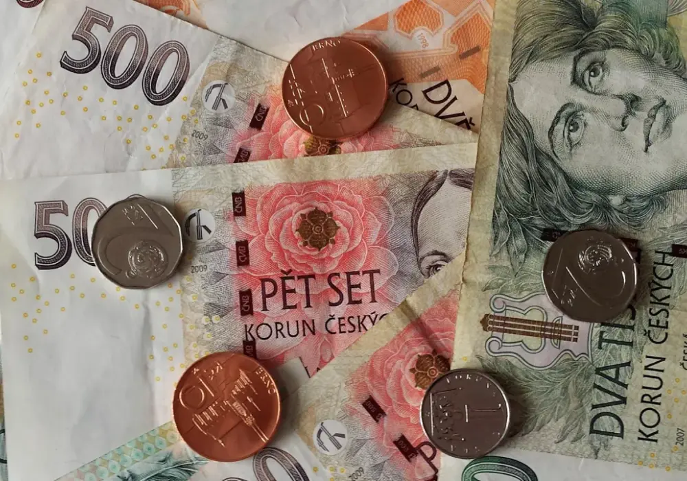 Jaka waluta w Czechach? Korona czeska (CZK) i praktyczne porady dla podróżujących