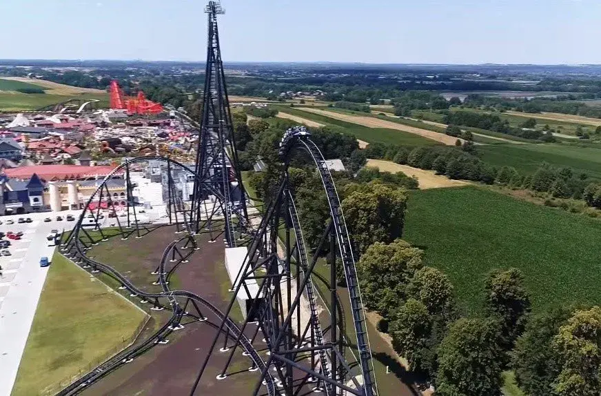Jakie są wymagania wzrostowe do Hyperiona w Energylandii?