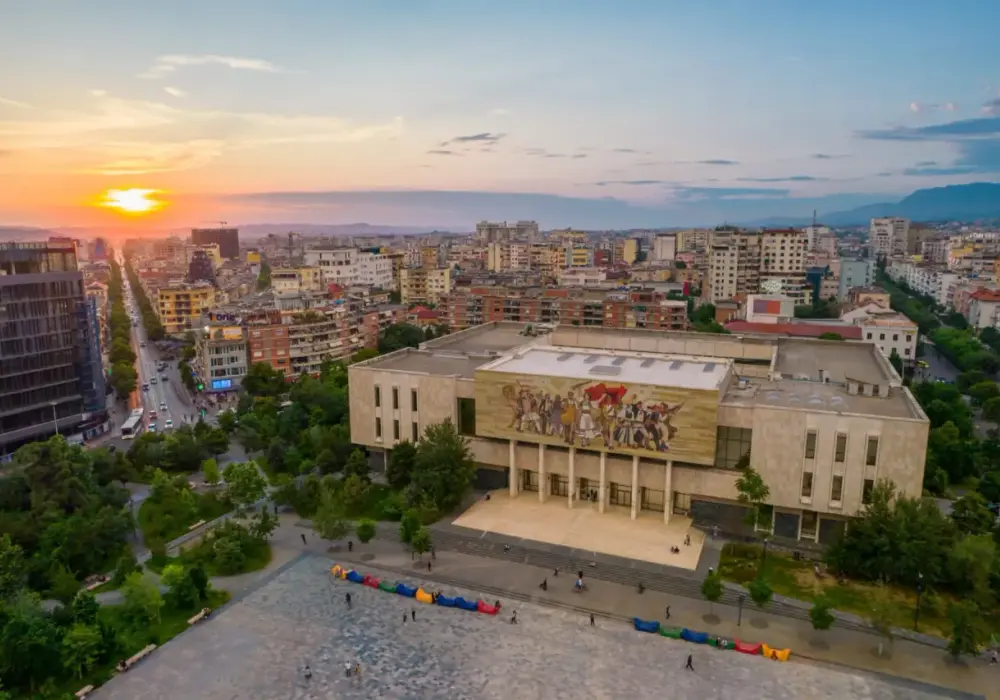 Tirana - co zobaczyć podczas pierwszej wizyty w stolicy Albanii?