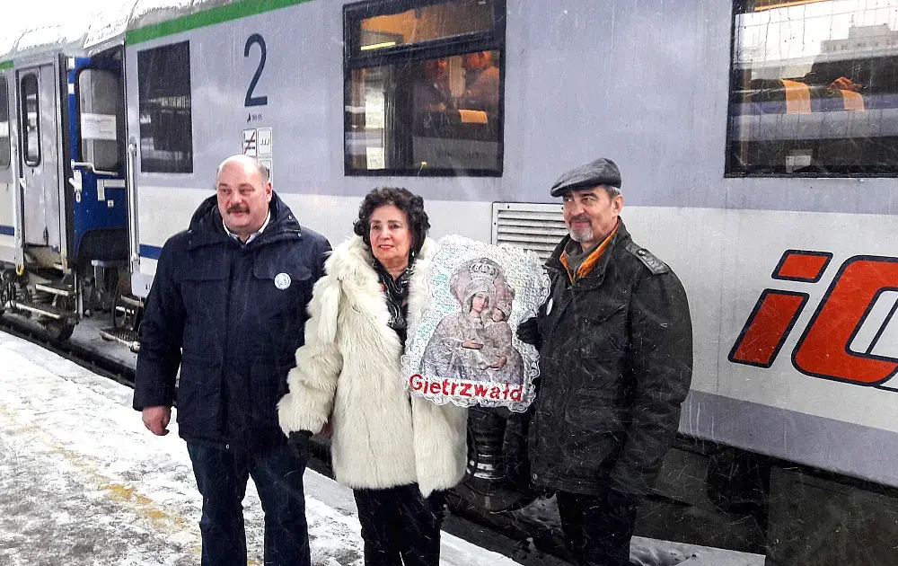 Gietrzwałd jak dojechać pociągiem: najlepsze połączenia i transport lokalny