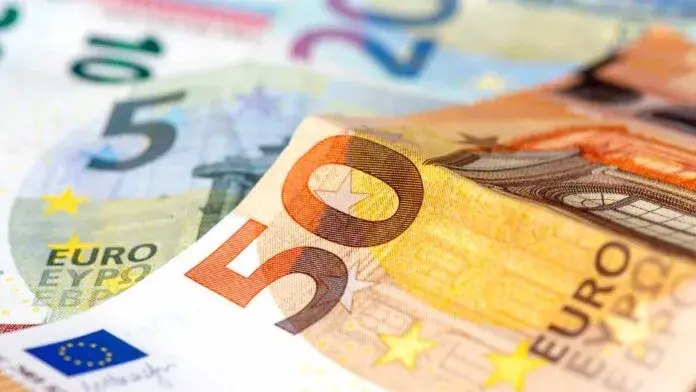 Jaka waluta w Irlandii? Wszystko o euro i wymianie dla podróżujących