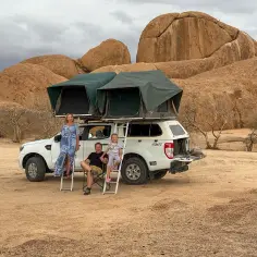 Namibia czy jest bezpiecznie? Odkryj prawdę o zagrożeniach podróżnych