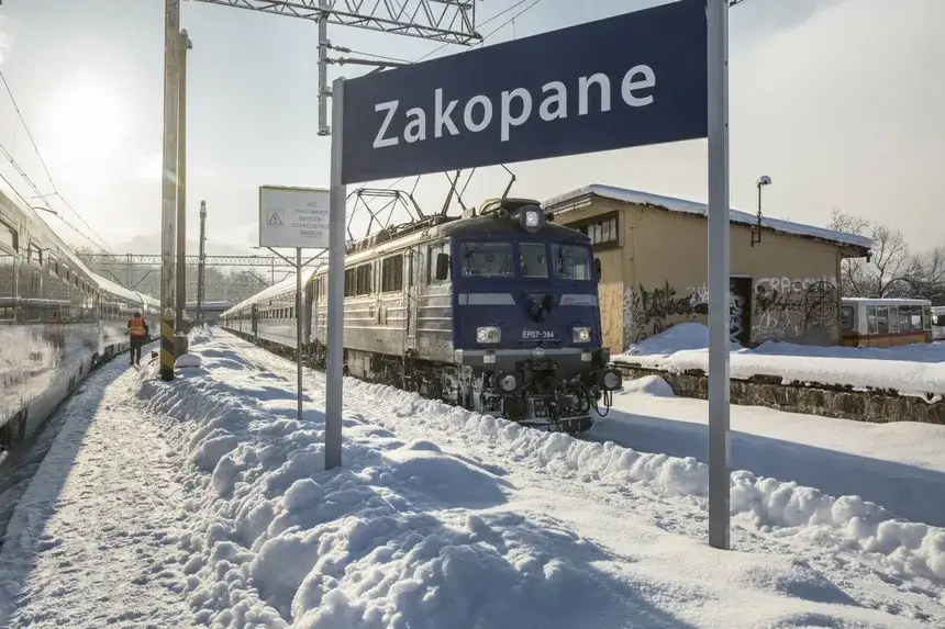 Zdjęcie Czy pociągi dojeżdżają do Zakopanego? Sprawdź nowe połączenia!