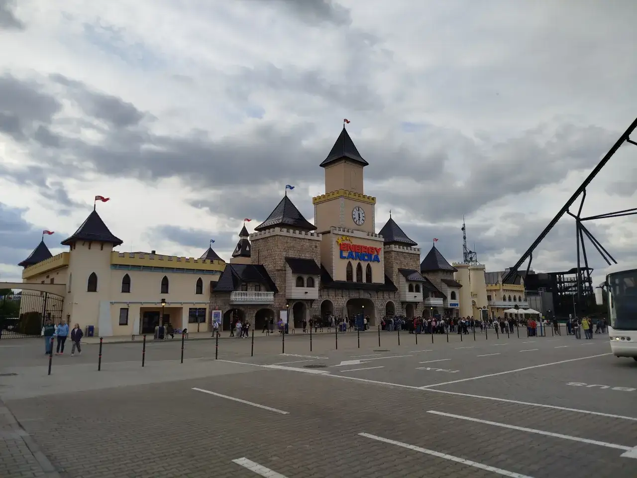 Zdjęcie Tatralandia czy Energylandia – który park wybrać na wakacje?