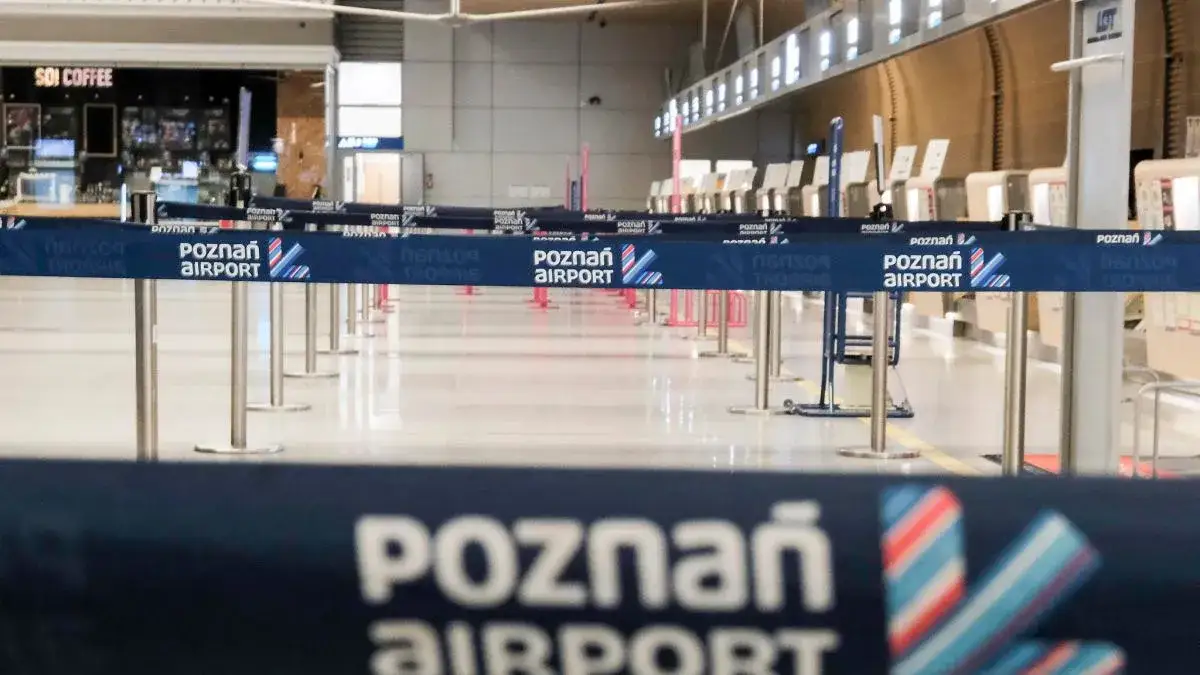 Zdjęcie Ile trwa odprawa na lotnisku w Poznaniu? Uniknij opóźnień!