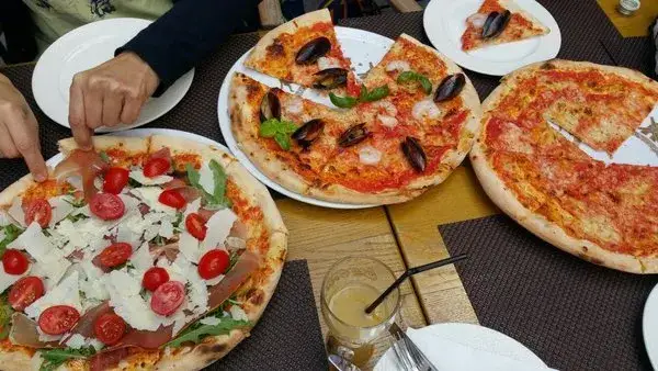 Zdjęcie Gdzie zjeść w Kościerzynie? Odkryj najlepsze restauracje i smaki